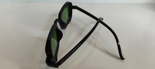 Sunset_Gradient_Style_Black_Polarized_Round_Sunglasses_For_Kids(Boys_and_Girls)