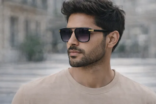 Black_Square_Sunglasses_for_Men_and_Women