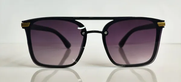 Black_Square_Sunglasses_for_Men_and_Women
