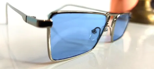 Sky_Blue,_Silver_Navigator_Sunglasses_for_Men_and_Women