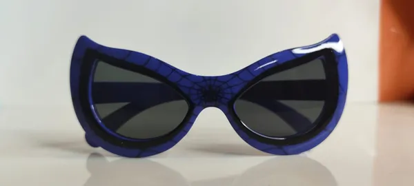 Blue_Spiderman_Wayfarer_Sunglasses_(Red,_Full_Rim,_Wayfarer,_Kids)Boys_and_Girls