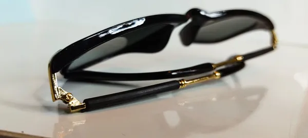 Black,_Gold_Premium_Square_Sunglasses_for_Men_and_Women