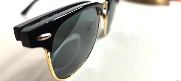 Black_and_Gold_Round_Sunglasses_for_Women__For_Men_&_Women