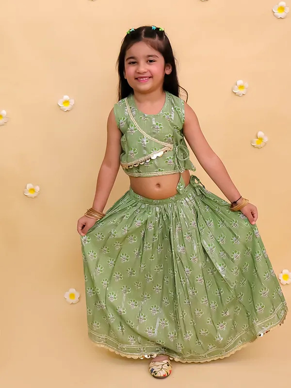 Green_Cotton_Lehenga_Top_For_Girl