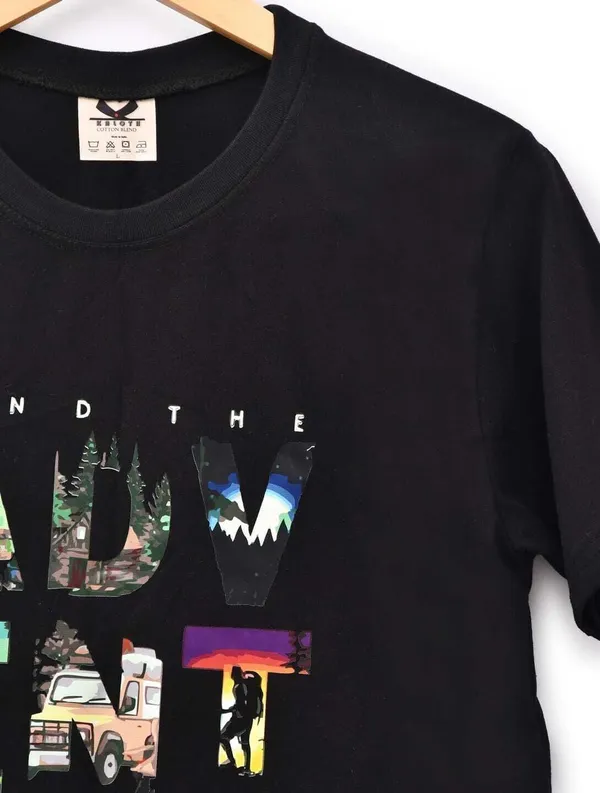 Black_Cotton_Blend_Printed_Regular_T-Shirt_For_Men