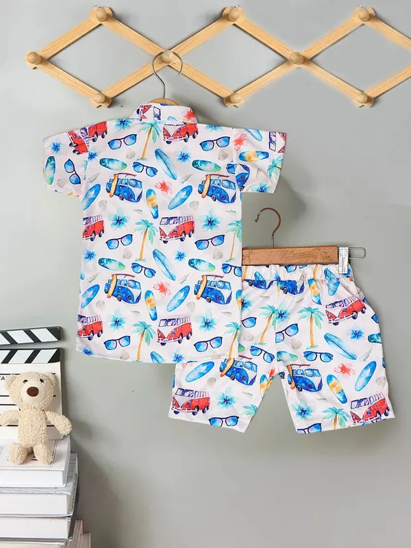 Beach_Vibes_Printed_Shirt_&_Shorts_Set