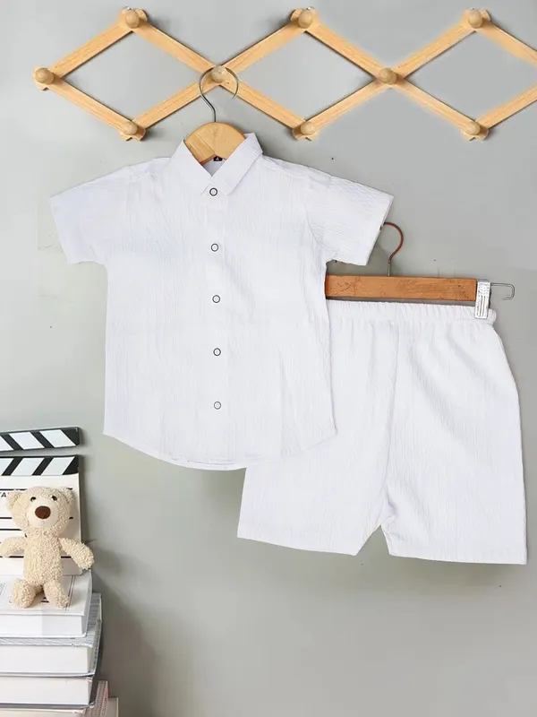 Boys_Solid_White_Cotton_Shirt_&_Shorts_Set