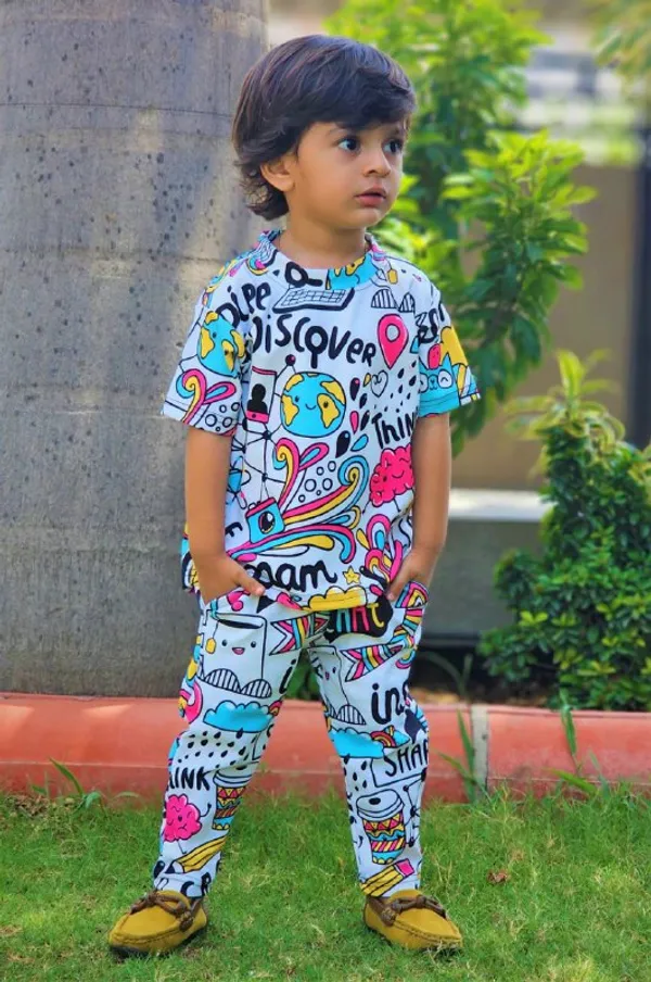 Froquiliz_Boys_Cartoon_Print_T-Shirt_&_Pant_Set