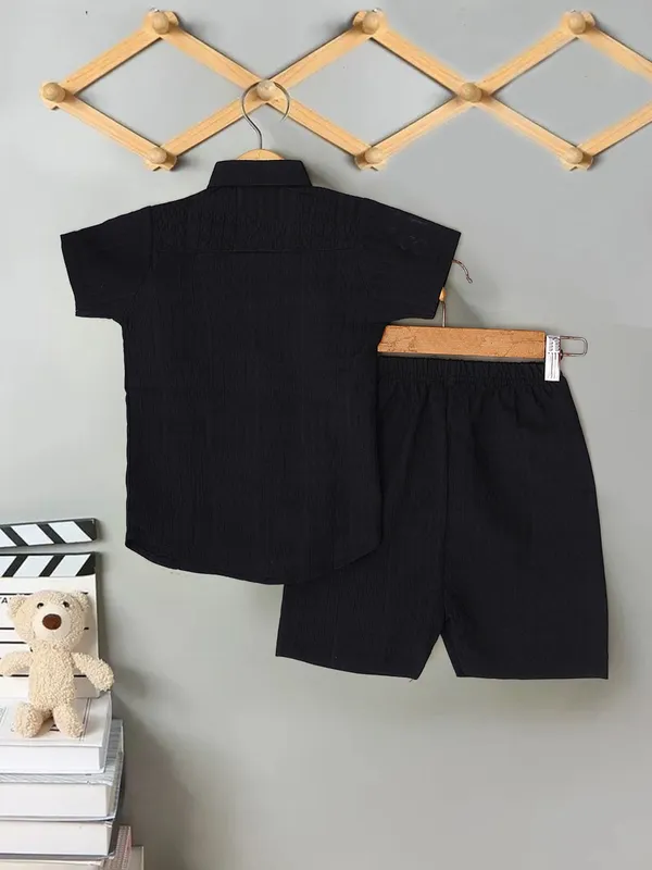 Kids_Classic_Black_Casual_Shirt_Shorts_Set