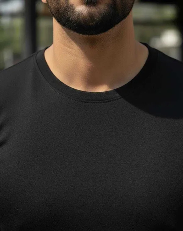 Black_Solid_Round_Neck_T-Shirt_For_Men