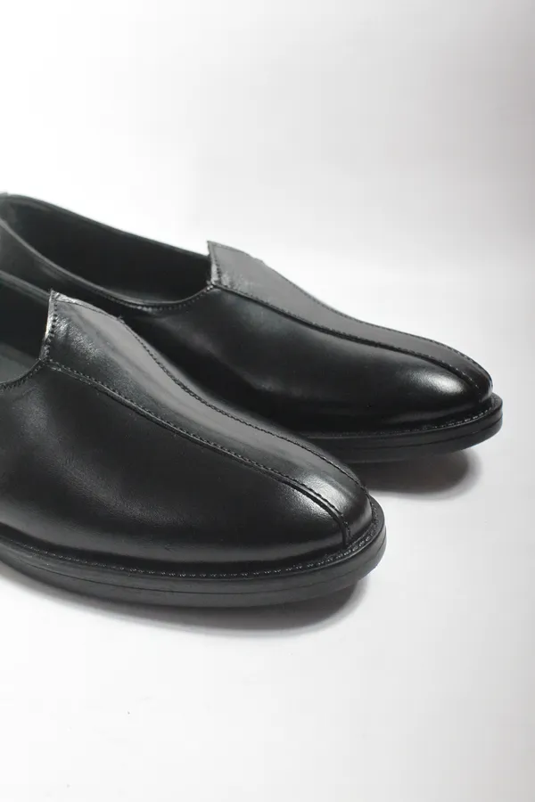 Black_Genuine_Leather_Classic_Mojris_For_Men