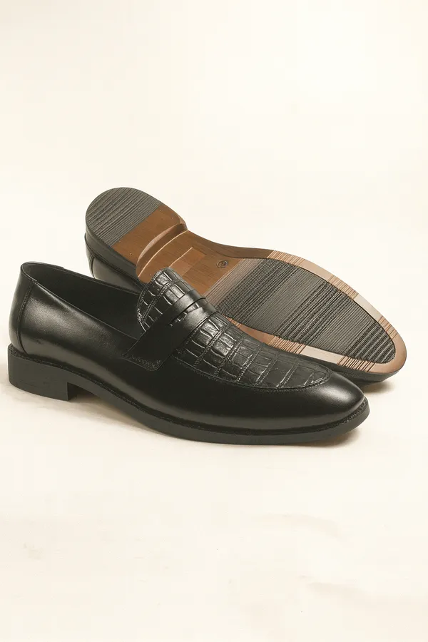 Black_Dyed_Leather_Loafers_For_Men
