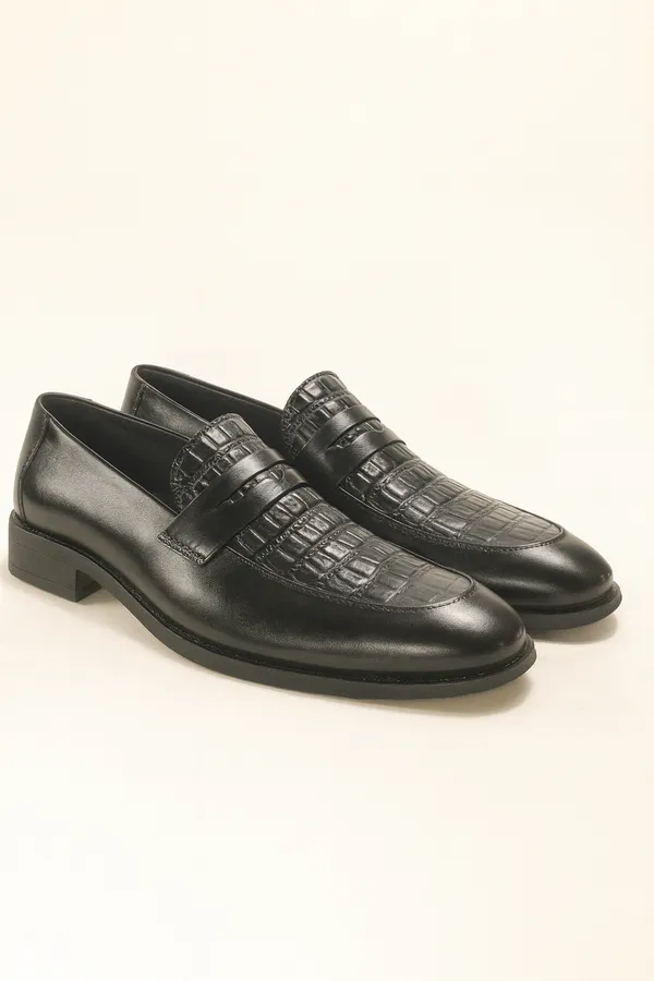 Black_Dyed_Leather_Loafers_For_Men