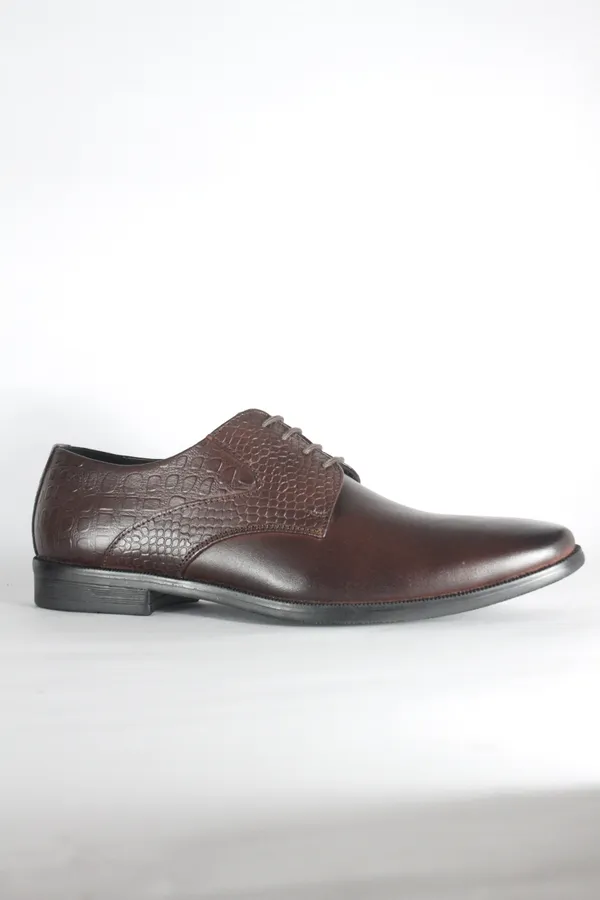 Brown_Embossed_Pattern_Leather_Derby_For_Men