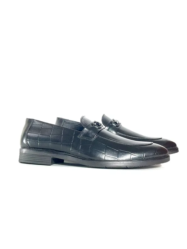 Croc-Embossed_Loafers