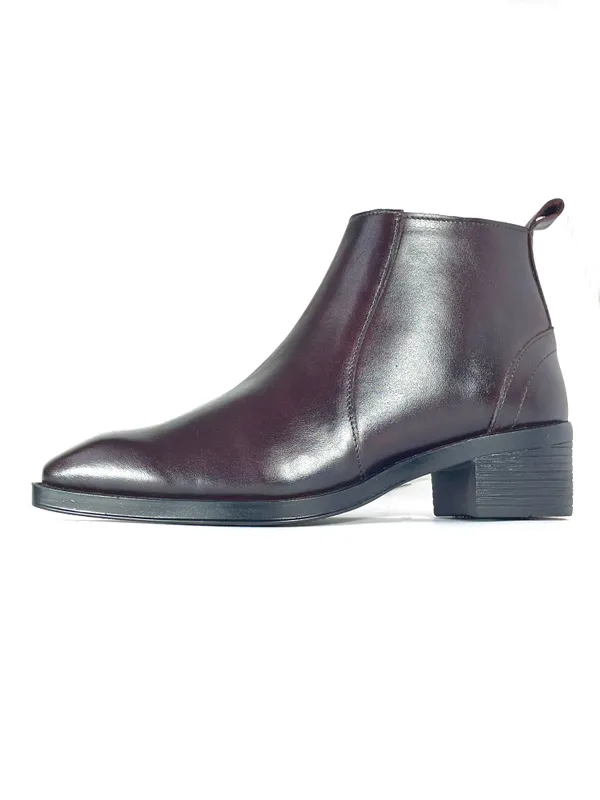 Prime_Chelsea_Boots