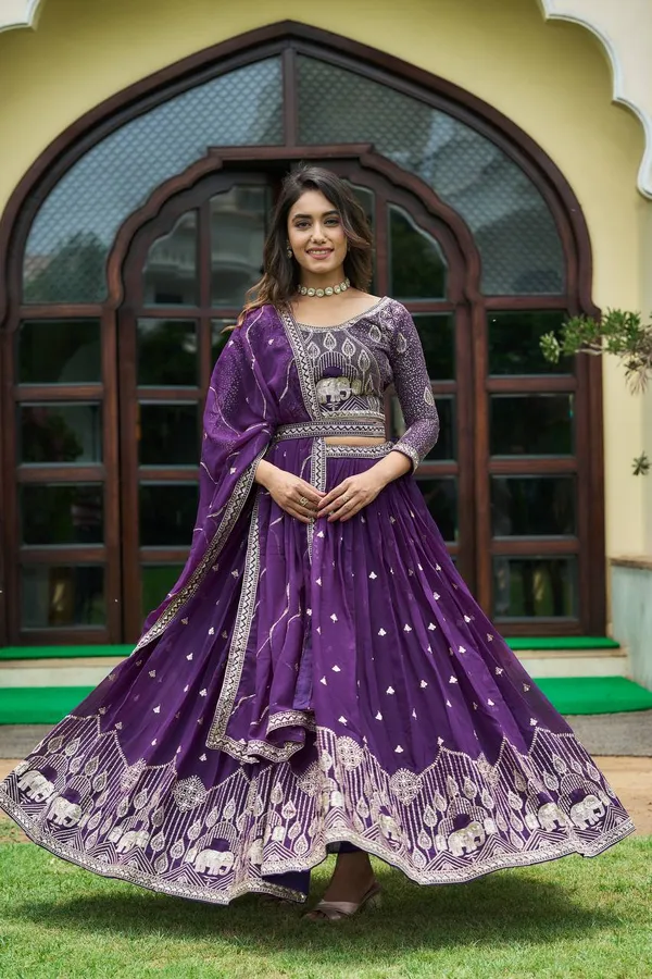 Imperial_Magenta_Bandhani_Fusion_Set:_Embroidered_Bodice_&_Tiered_Flared_Skirt