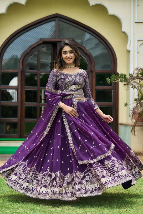 Imperial_Magenta_Bandhani_Fusion_Set:_Embroidered_Bodice_&_Tiered_Flared_Skirt
