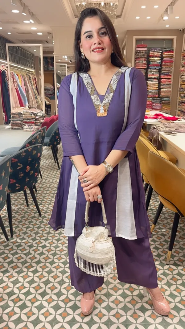 Cotton_Muslin_Co-ord_Set_–_Modern_Embellished_Elegance