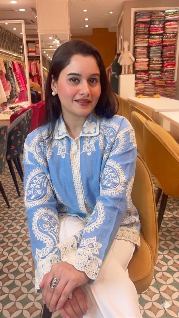 Summer_Shirt_with_Crochet_Detailing