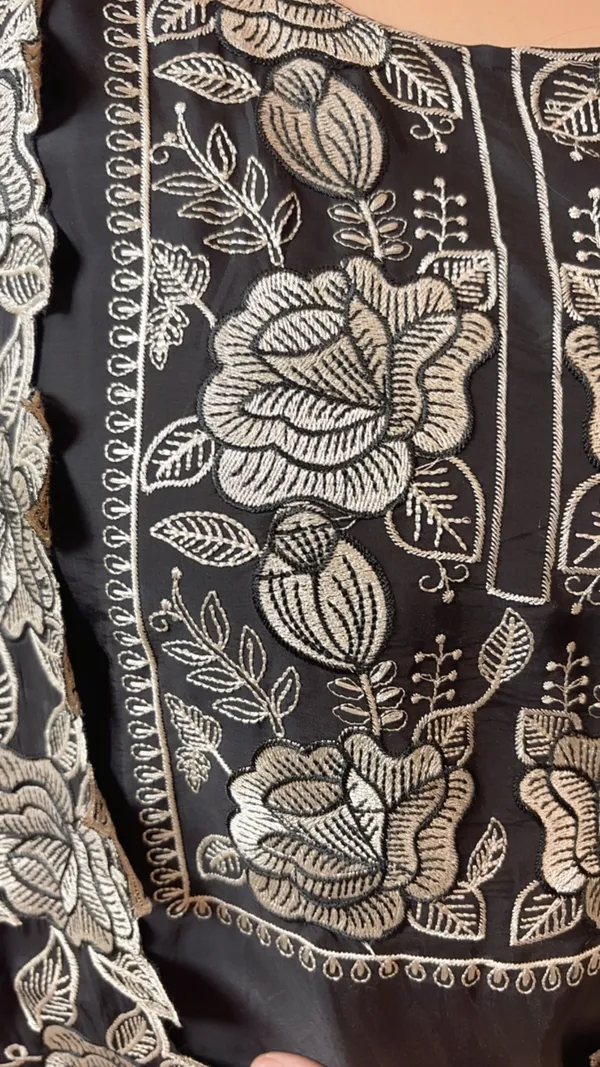 Black_Cotton_Chinon_Straight_Suit_Set