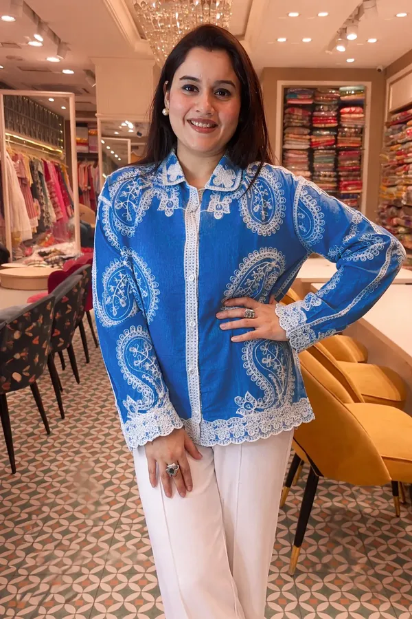 Summer_Shirt_with_Crochet_Detailing