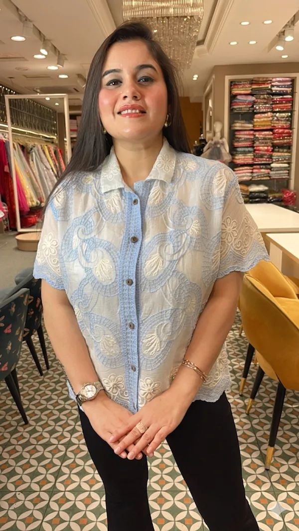 Breezy_never_looked_so_luxe,_cotton-linen_shirt_blends_effortless_comfort