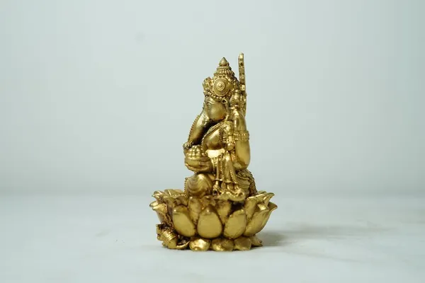 Rahadecor_Small_Handmade_Lord_Ganesha_Idol_for_Home_Office_Desk_&_Spiritual_Gift_-_7cm_(2.8in)_H