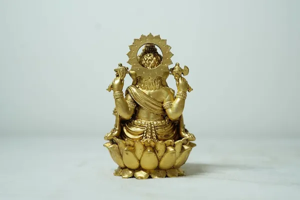Rahadecor_Small_Handmade_Lord_Ganesha_Idol_for_Home_Office_Desk_&_Spiritual_Gift_-_7cm_(2.8in)_H