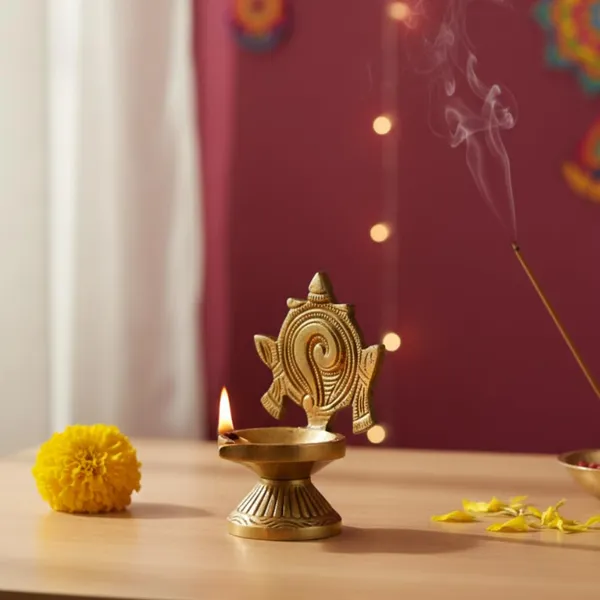 Rahadecor_Brass_Shankh_&_Chakra_Diya_Set_for_Pooja_-_Traditional_Gold_Finish_Oil_Lamps_(Pack_of_2)_-_11cm_Height
