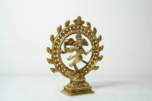 Rahadecor_Gold_Plated_Dancing_Shiva_Natraj_Statue_Figurine_for_Home_Decor_&_Spiritual_Gifts_-_Height_17cm_(6.7in)