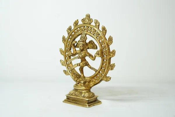 Rahadecor_Gold_Plated_Dancing_Shiva_Natraj_Statue_Figurine_for_Home_Decor_&_Spiritual_Gifts_-_Height_17cm_(6.7in)