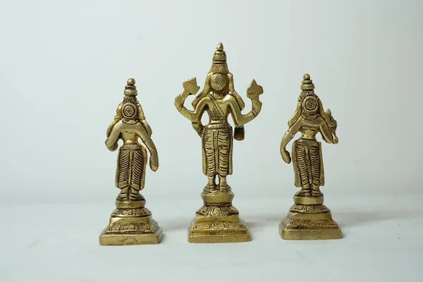 Rahadecor_Brass_Shankh_Chakra_Namah_Idol_Set_-_Pack_of_3_Antique_Standard_Religious_Idols_-_Height_12cm_(4.7in)