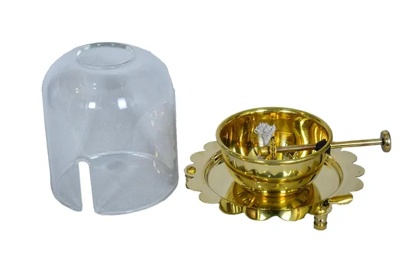 Brass_Akhand_Diya_Oil_Lamp_with_Glass_Cover_&_Screw_Lid_Traditional_Deepak_for_Pooja_Mandir_Diwali_Home_Temple_Spiritual_Decor_Height_13_cm_Weight_326_g