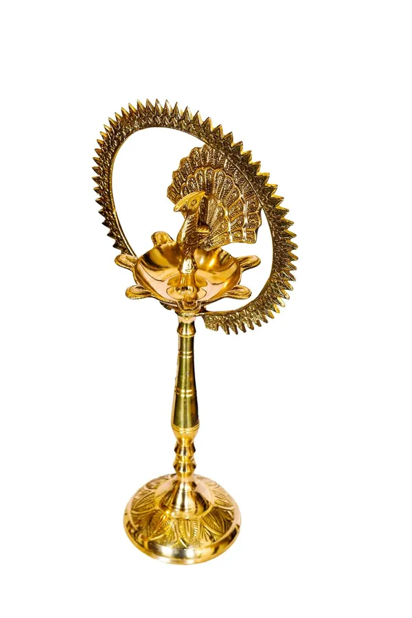 Brass_Peacock_Diya_with_Crown_Kerala_Samai_Kuthu_Vilakku_|_Engraved_Brass_Oil_Lamp_for_Diwali_Puja_Inauguration_Housewarming_Gift_|_30_cm_Height
