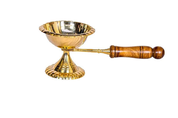 Wooden_Handle_Brass_Table_Diya_for_Home_Temple_Shop_|_Traditional_Brass_Deepak_with_Wooden_Handle_for_Puja_Aarti_Diwali_|_9_cm_Height_195_g