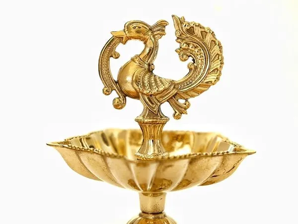 Peacock_Diya_5_Wick_Brass_Oil_Lamp_for_Home_Mandir_|_Peacock_Design_Kuthu_Vilakku_for_Diwali_Decoration_&_Gifting_|_Traditional_Brass_Deepak_|_8_cm_Height_65_g