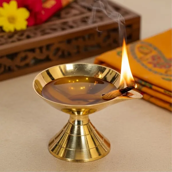 Pandeep_Deepak_Brass_Diya_Oil_Lamp_for_Pooja_Mandir_|Traditional_Diwali_Diya_|_Height_4.5_cm_,_6L_x_6W_x_4.5H_Centimeters_,