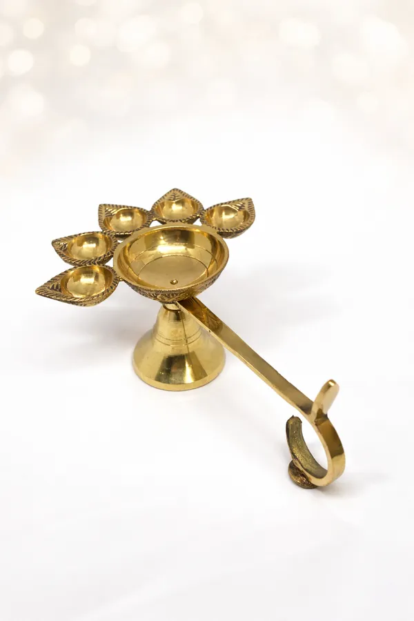 Golden_Handcrafted_Brass_Panch_Aarti_Diya_5-Wick_Pooja_Lamp_With_Handle_Traditional_Indian_Puja_Accessory