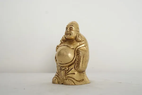 Golden_Feng_Shui_Laughing_Buddha_Brass_Statue_Happy_Man_-_0.515_Kg_-_H_9.3_Cm,_L_6_Cm,_B_5_Cm_-_Good_Luck_Wealth_Prosperity_Home_Office_Business_Gift