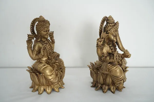 Golden_Pure_Brass_Ganesh_Lakshmi_Idol_Combo_Set_-_2.28_Kg_-_H_17.50_Cm,_L_8.50_Cm,_B_8_Cm_-_Vinayagar_Laxmi_Murti_For_Diwali_Puja_Home_Temple_Car_Office_Desk_Gift