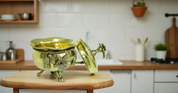 Golden_Pure_Brass_Ribbon_Bow_Design_Polished_Handi/Casserole_With_Designer_Lid_And_3_Legs,_Serveware,_Volume_-_250Ml