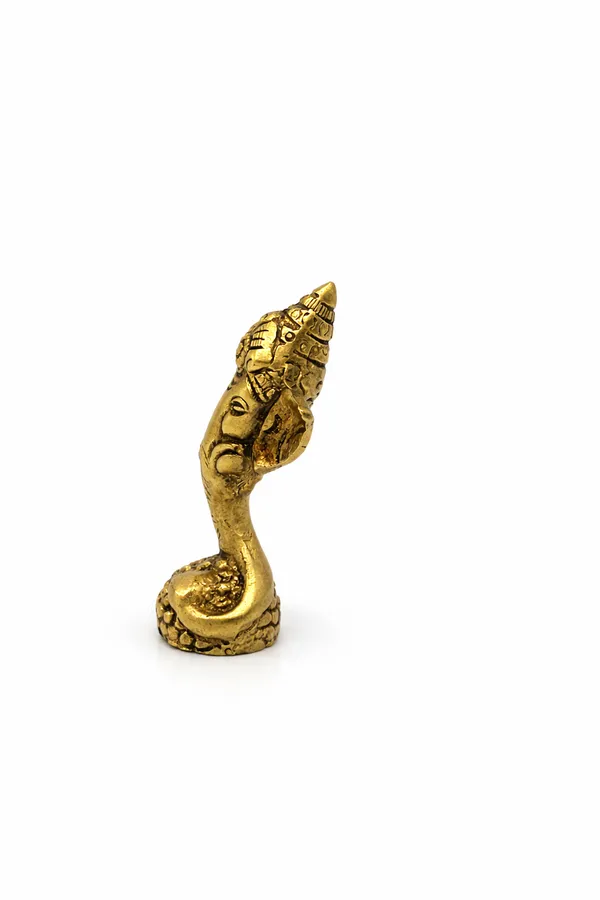 Brass_Aarambh_Ganesh_Idol_–_Small_Decorative_&_Pooja_Murti_(8_cm,_150_g)