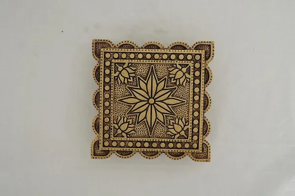 Golden_Small_Brass_Pooja_Chowki_For_Mandir_Peeta_For_Idol_Placement;_Religious_Puja_Articles_&_Miniature_Home_Temple