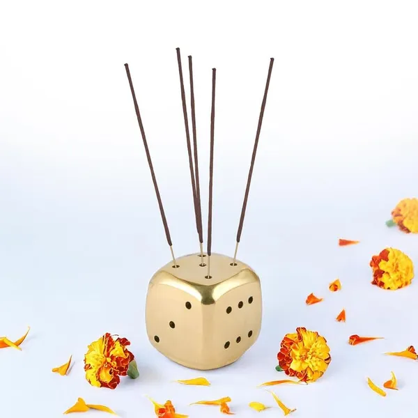 225-DICE-AGARBATTI
