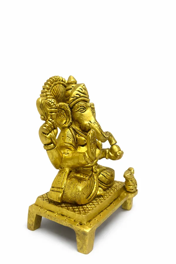 Handcrafted_Brass_Lord_Ganesha_Idol_for_Home_&_Office_||_Weight:_1.100kg__Height:13cm__Length:9cm__Width:5cm