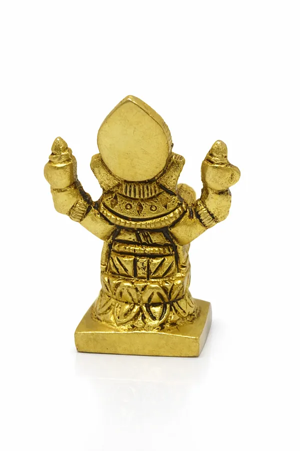 Mini_Brass_Lord_Ganesha_Idol_–_Golden_Finish_(6_cm)_||_Weight-122g