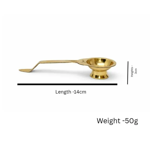Pure_Brass_Aarti_Diya_with_Handle_||_Traditional_Brass_Oil_Lamp_for_Pooja,_Aarti_&_Daily_Worship_||_Length:_14_cm,__Height:_3_cm_,_Weight_:_50g