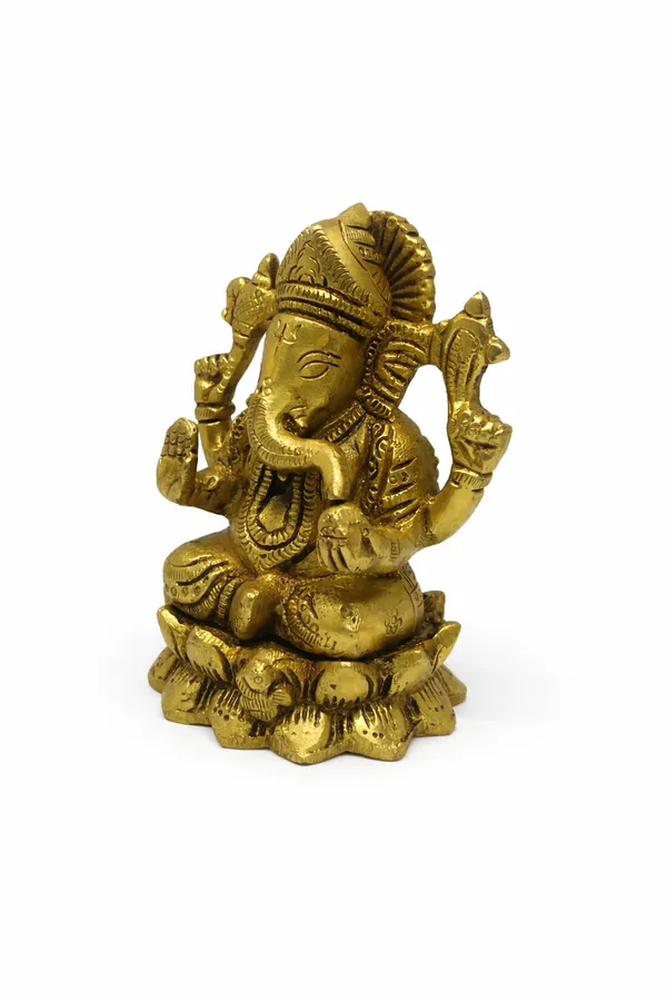 Raha_Decor_DivineCraft_Pure_Brass_Lord_Ganesha_Idol_for_Home_&_Office_||_Height:_10cm__Length:7cm__Width:6cm_(Weight-730grams)