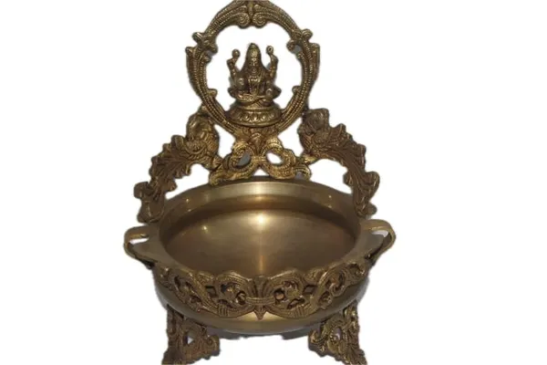 Golden_Brass_Urli_With_Lakshmi_Idol_Handcrafted_Traditional_Decorative_Bowl_For_Home_Decor,_Mandir,_Pooja,_Weddings_&_Festive_Decoration_17_Cm_Dia_X_23Cm_X_30Cm_H,_3285G